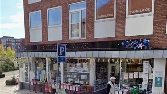 Butikslokaler til leje i Søborg - billede 1