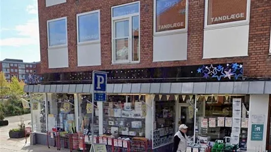 Butikslokaler til leje i Søborg - billede 1